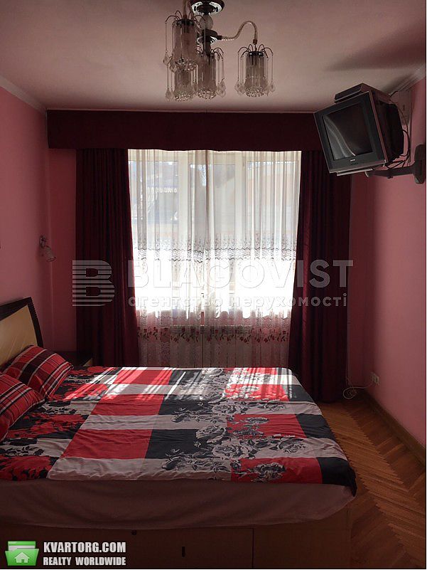 Sell 2-room apartment. Киев,  Малая Житомирская — photo 3