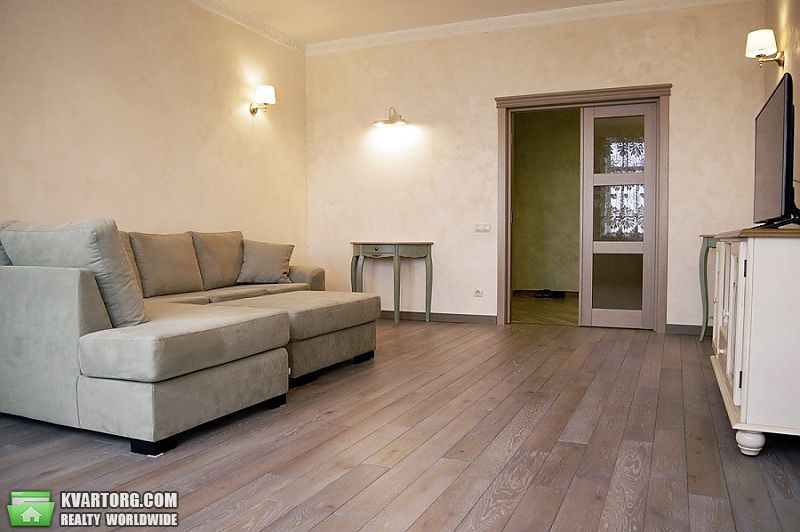 Rent out 2-room apartment. Киев,  Леси Украинки бул — photo 1