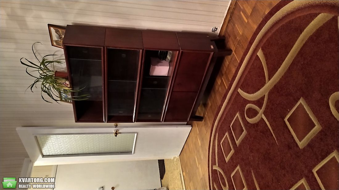 Rent out 1-room apartment. Киев,  Березняковская — photo 3