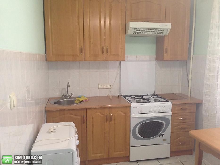 Rent out 1-room apartment. Киев,  Черновола — photo 2