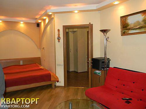 Sell 1-room apartment. Киев,  Автозаводская — photo 2