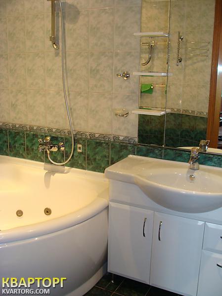 Rent out 3-room apartment. Киев, Большая Васильковская — photo 5