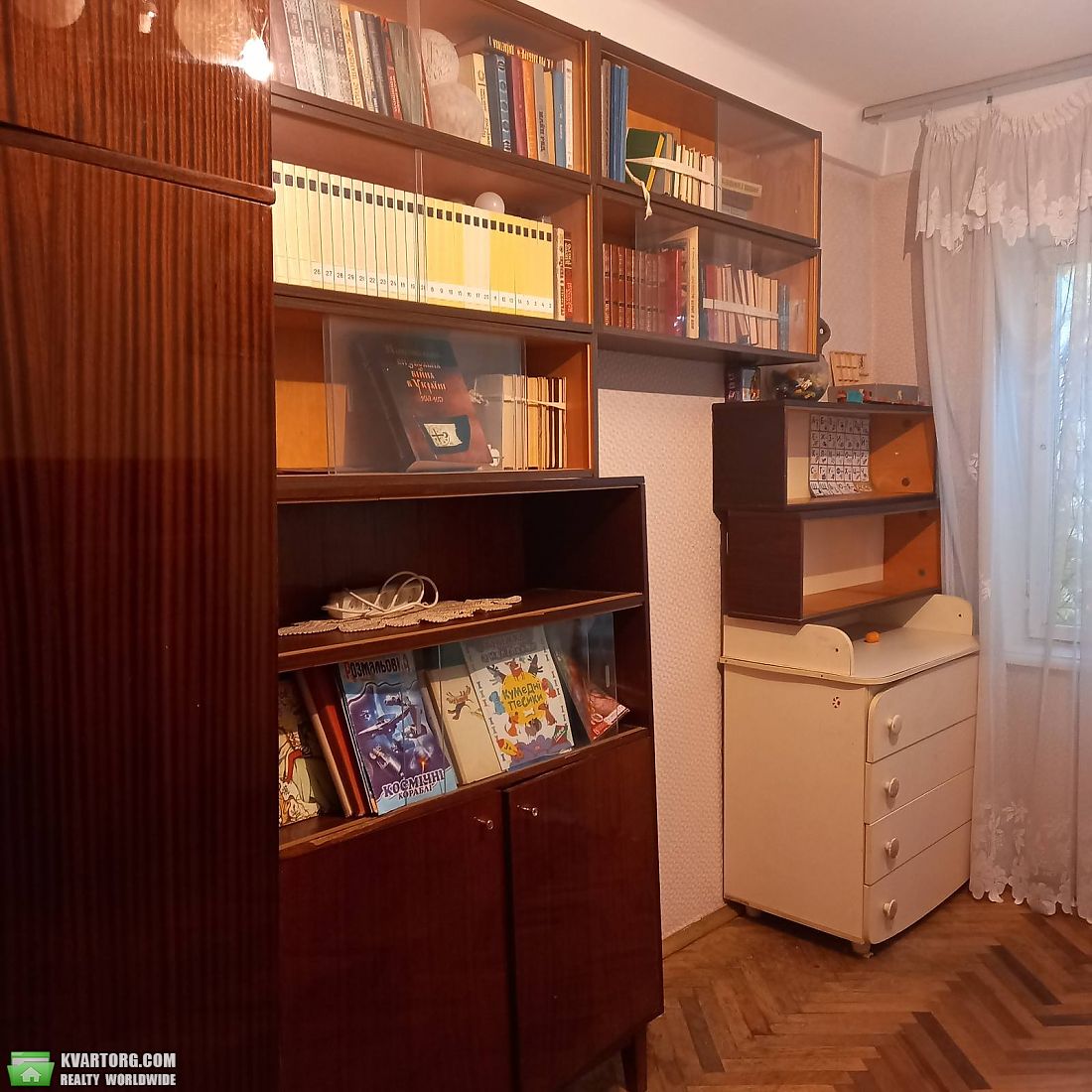Rent out 2-room apartment. Киев,  Волгоградская — photo 7