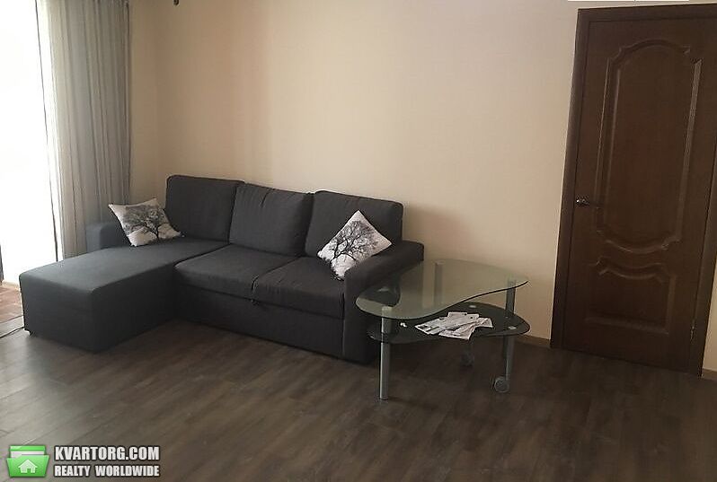 Sell 2-room apartment. Киев, Кирилловская — photo 5