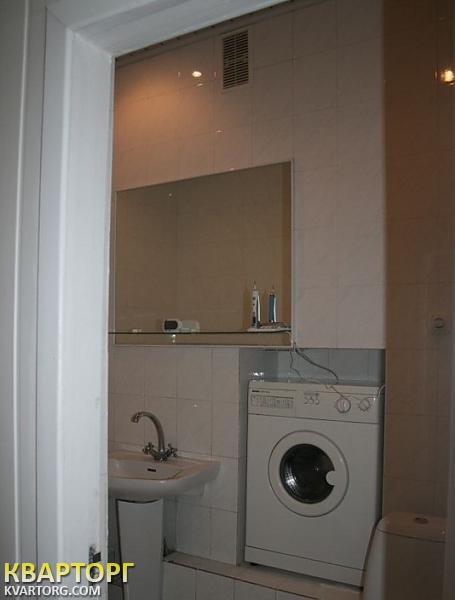 Sell 3-room apartment. Киев,  Малоподвальная — photo 4