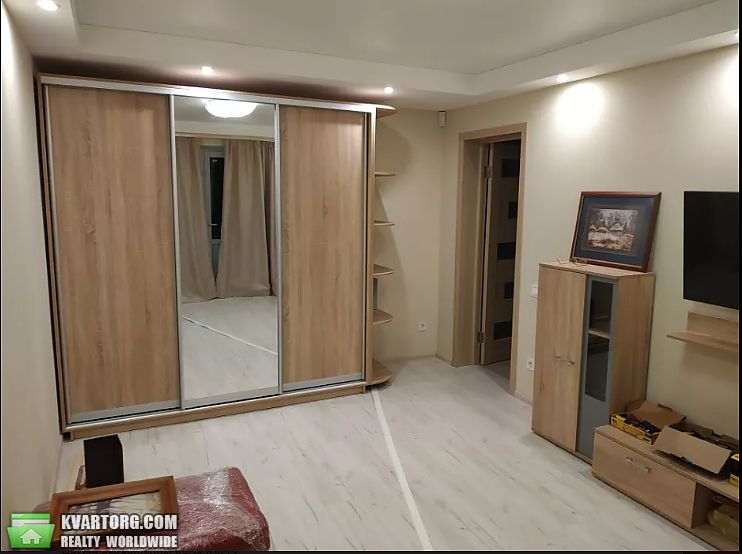 Rent out 2-room apartment. Киев, Г.Сталинграда 15 — photo 1