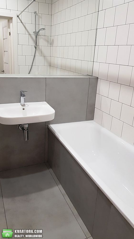 Rent out 1-room apartment. Киев, Воскресенська — photo 1