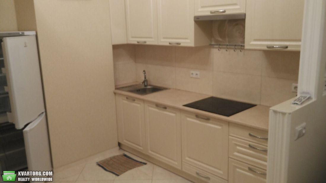 Rent out 1-room apartment. Одесса, Французский  Бульвар — photo 1