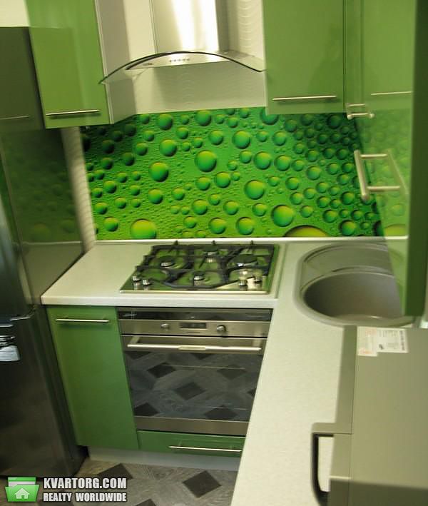 Rent out 2-room apartment. Киев,  Тургеневская — photo 5