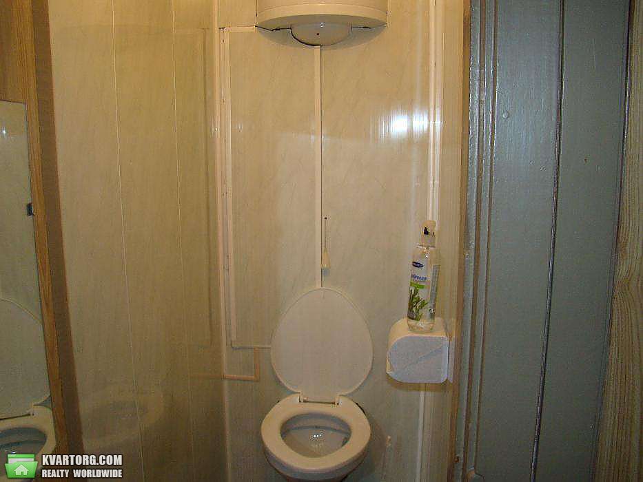 Sell 2-room apartment. Киев,  Дегтяревская — photo 3