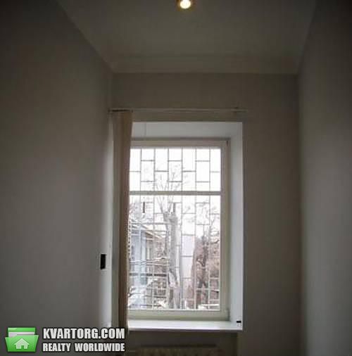 Sell 3-room apartment. Киев,  Малоподвальная — photo 2