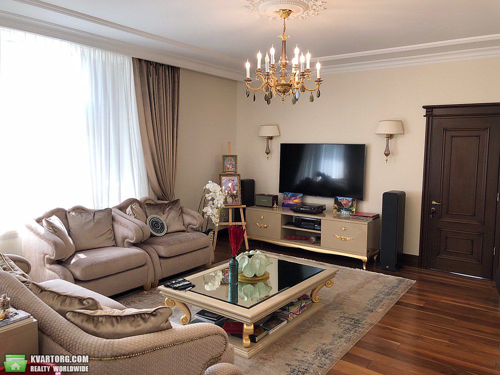 Rent out 3-room apartment. Киев, Драгомирова ул. — photo 1