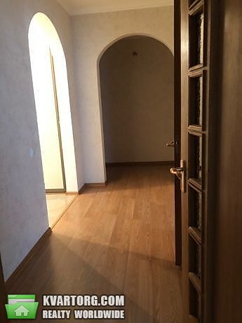 Rent out 2-room apartment. Киев, Коновальца — photo 9