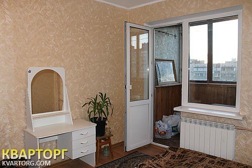 продам 3-комнатную квартиру. Киев,   Стуса - фото 2