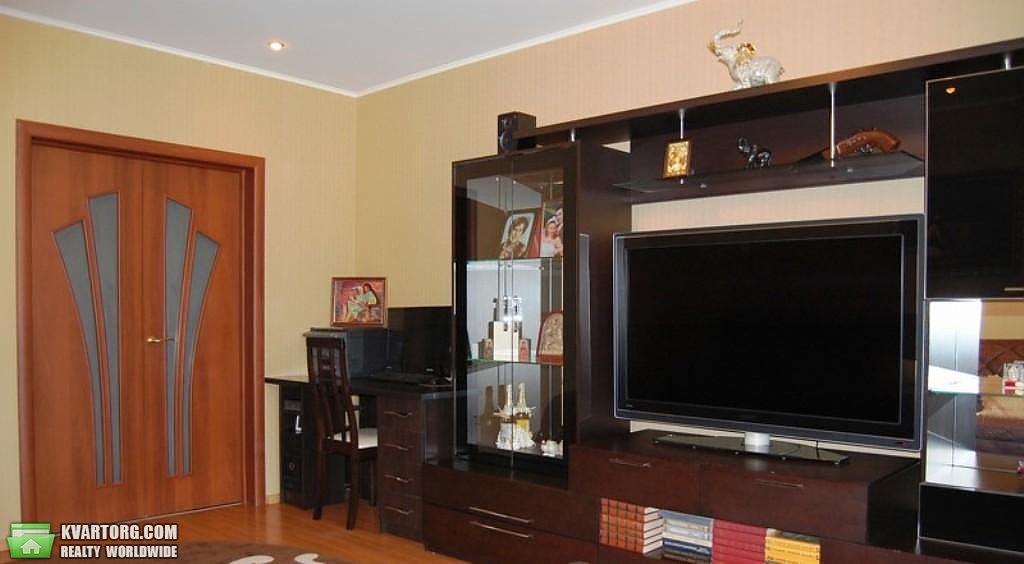 Rent out 2-room apartment. Киев, Нежинская — photo 3