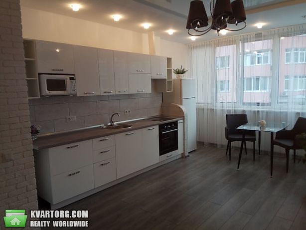 Sell 2-room apartment. Киев,  Феодосийская — photo 2