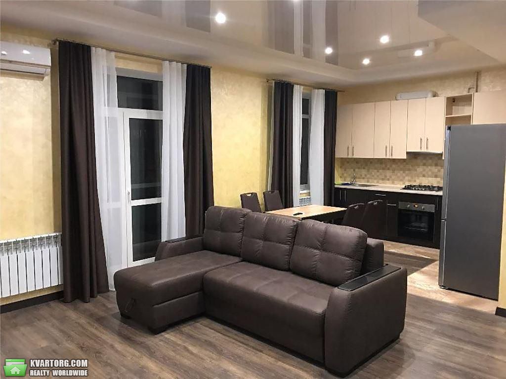 Rent out 3-room apartment. Киев, Бажова — photo 1