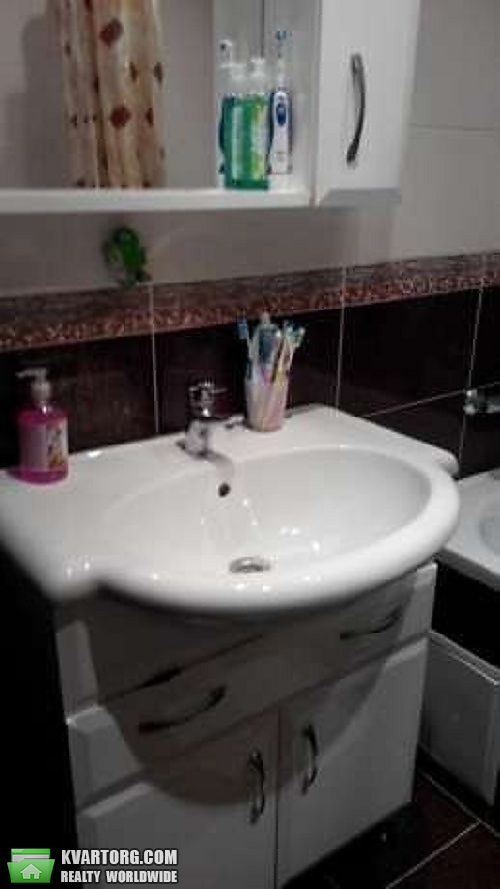 Sell 3-room apartment. Киев,  Радунская — photo 9