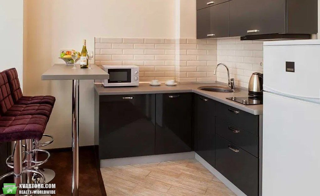 Rent out 2-room apartment. Киев,  Дружбы Народов бул — photo 2