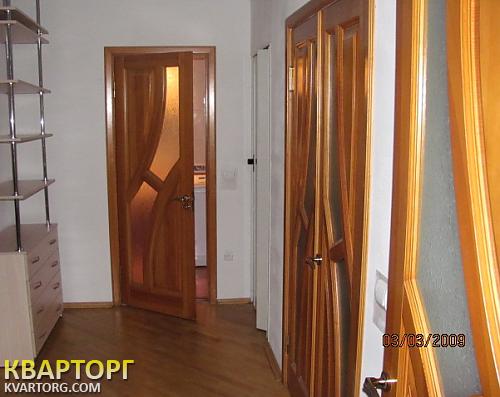 Rent out 2-room apartment. Киев,  Довженко — photo 3