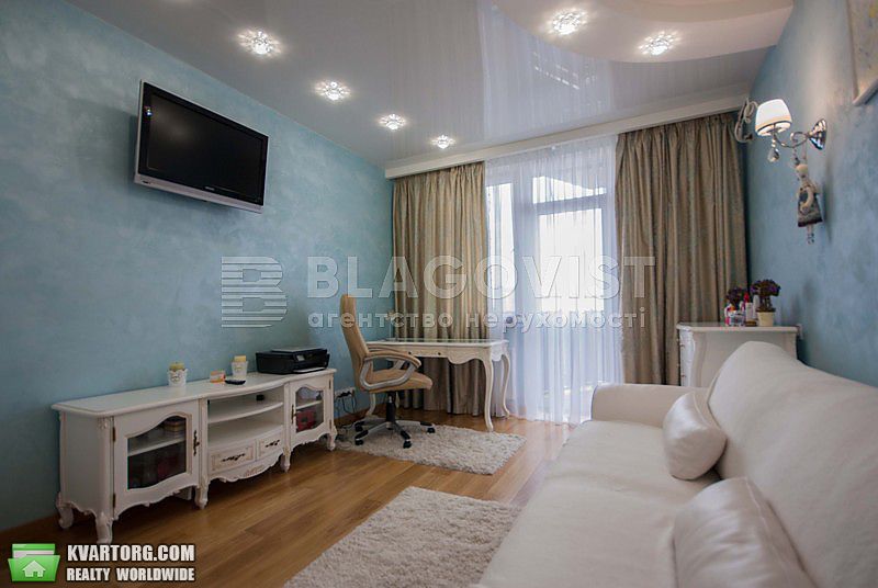 Sell 3-room apartment. Киев,  Ломоносова — photo 4