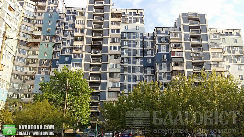 Sell 3-room apartment. Киев,  Лайоша Гавро — photo 1