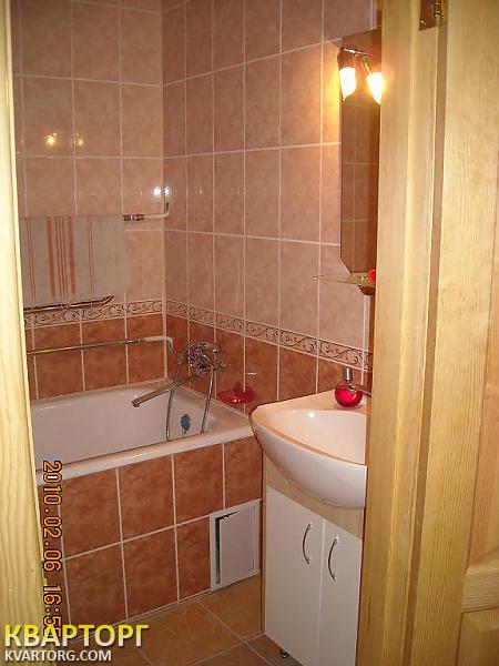 Rent out 3-room apartment. Киев,  Уманская — photo 3