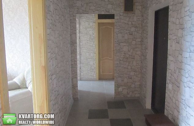 Rent out 2-room apartment. Киев,  Донца — photo 5