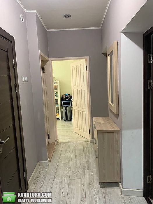Rent out 3-room apartment. Киев,  Богдана Хмельницкого — photo 7