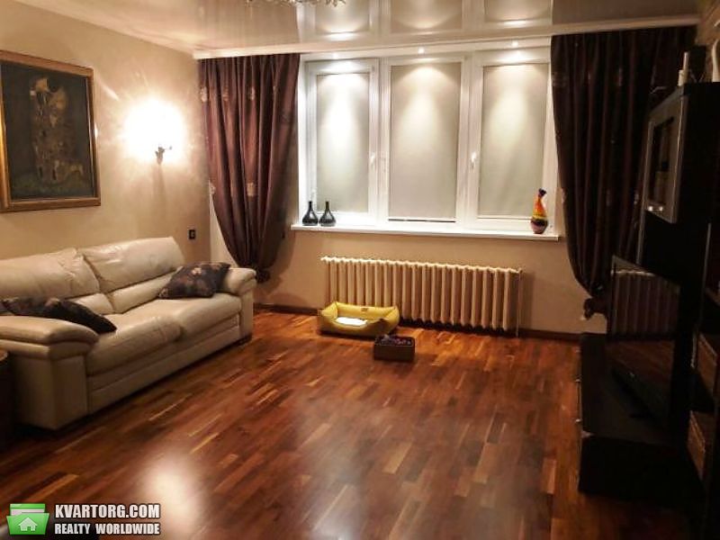 Sell 2-room apartment. Киев,  Бажана — photo 1