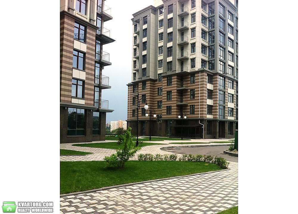 Sell multi-room apartment. Киев,  Драгомирова — photo 2