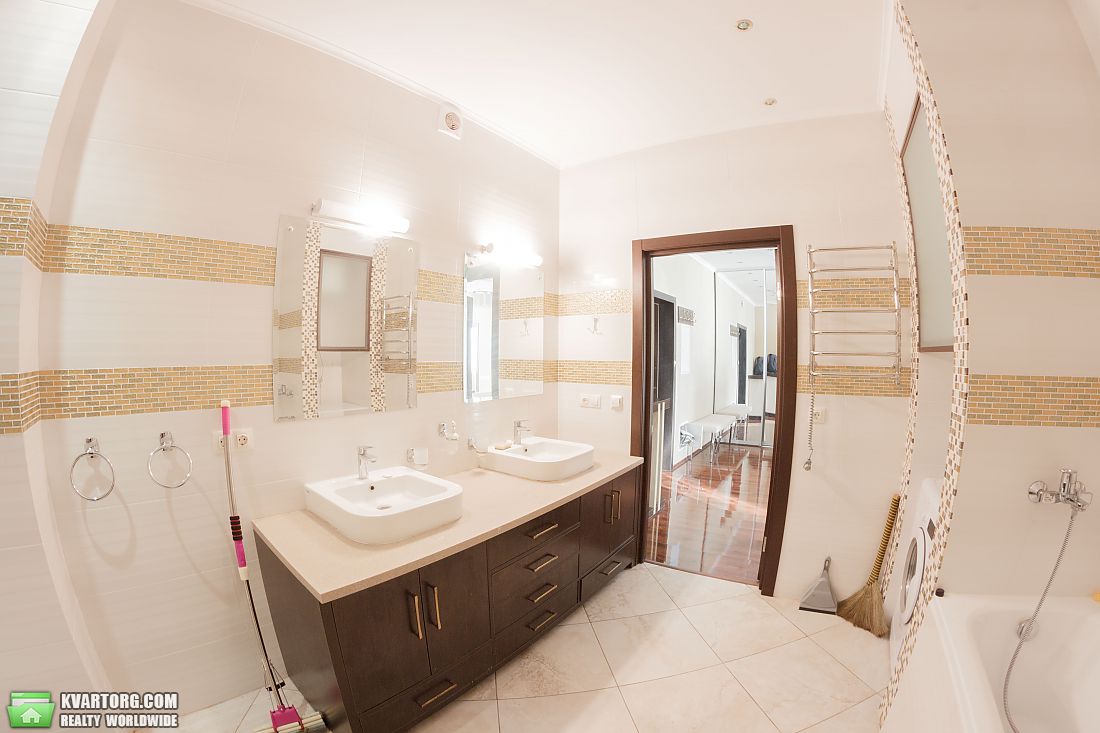 Rent out 2-room apartment. Киев,  Днепровская наб — photo 3