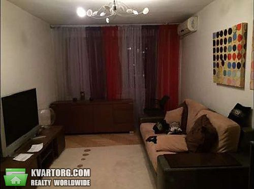 Sell 2-room apartment. Киев,  Славгородская — photo 1