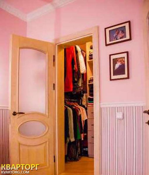 Sell 2-room apartment. Киев,  Урловская — photo 3