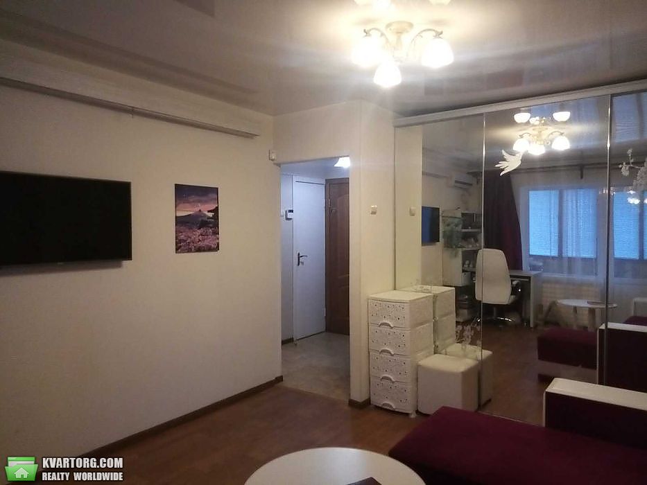 Sell 1-room apartment. Киев,  Оболонский пр — photo 1