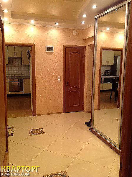 Rent out 2-room apartment. Киев, Бажана Николая просп. — photo 5