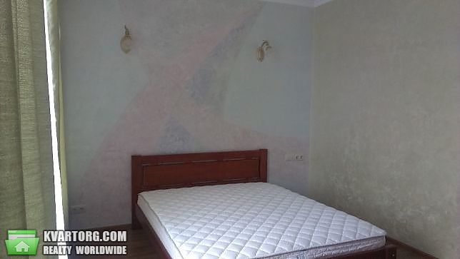 Rent out 1-room apartment. Киев,  Московский пр — photo 3