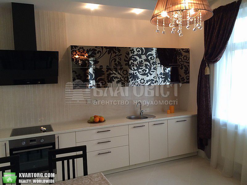 Rent out 3-room apartment. Киев,  Антонова — photo 6