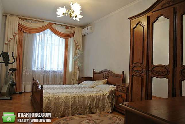 Rent out 3-room apartment. Киев,  Константиновская — photo 2