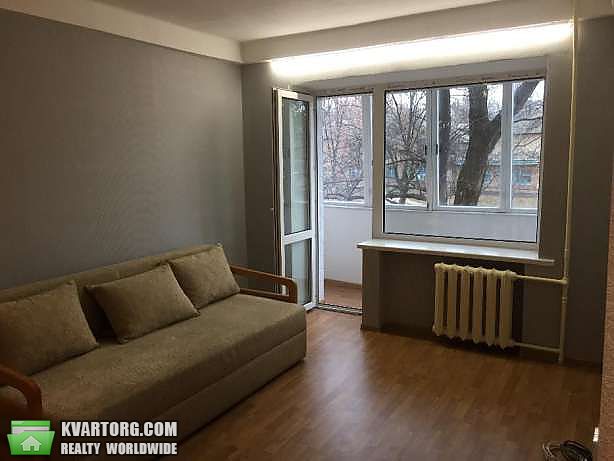 Rent out 1-room apartment. Киев,  Братиславская — photo 1