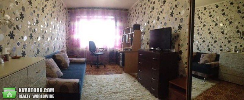 Sell 4-room apartment. Киев,  Пражская — photo 1
