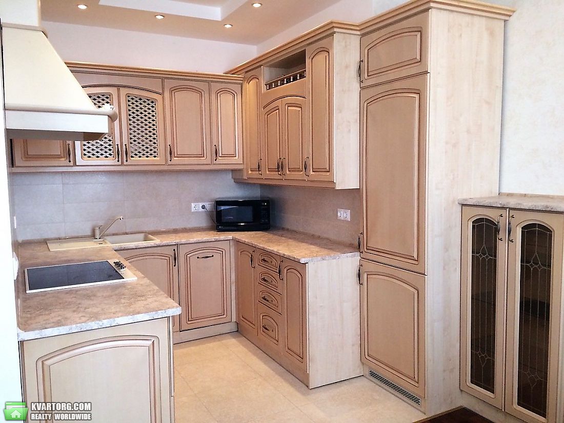 Rent out 2-room apartment. Киев, Ивана Крамского — photo 2