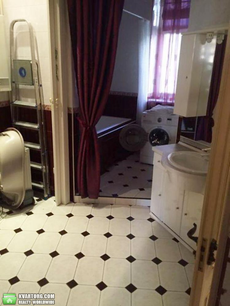 Rent out 3-room apartment. Киев,  Тарасовская — photo 7