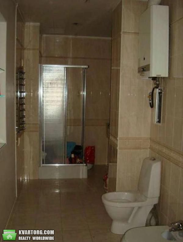 Rent out 4-room apartment. Киев,  Петлюры — photo 10