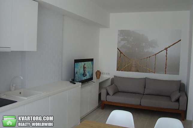Sell 1-room apartment. Киев,  Московский пер — photo 2