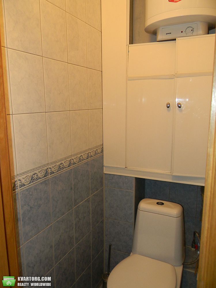 Sell 3-room apartment. Киев,  Вишняковская — photo 8