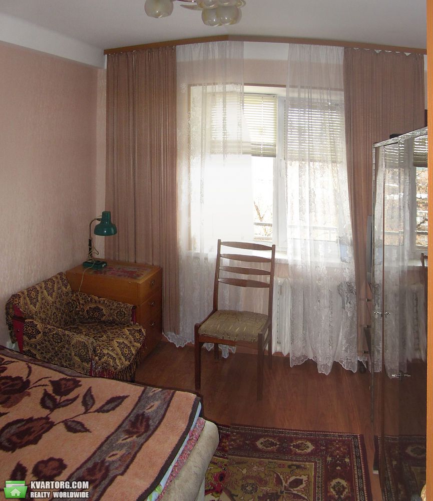 Sell 3-room apartment. Киев,  Ромена Роллана бул — photo 3