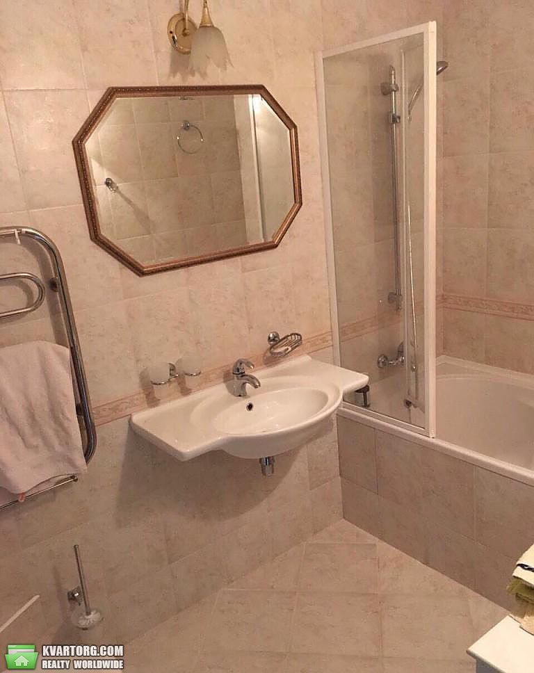 Rent out 4-room apartment. Киев,  Константиновская — photo 10