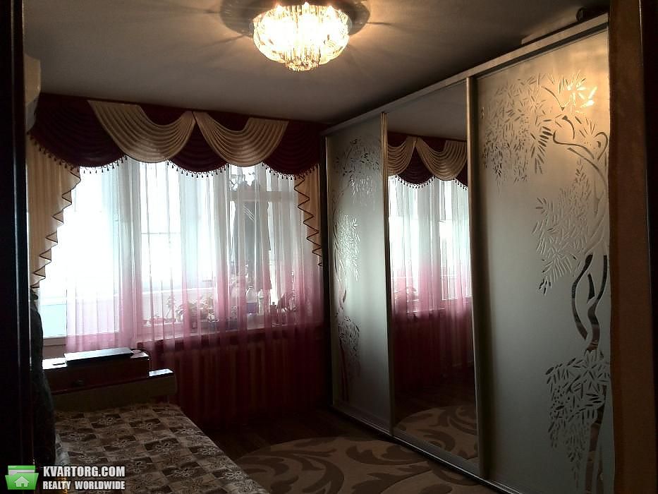 Sell 1-room apartment. Киев,  Березняковская — photo 1