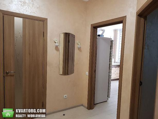 Rent out 1-room apartment. Киев,  Конева — photo 6